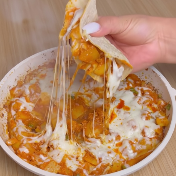 Alambre chapin con chorizo longaniza