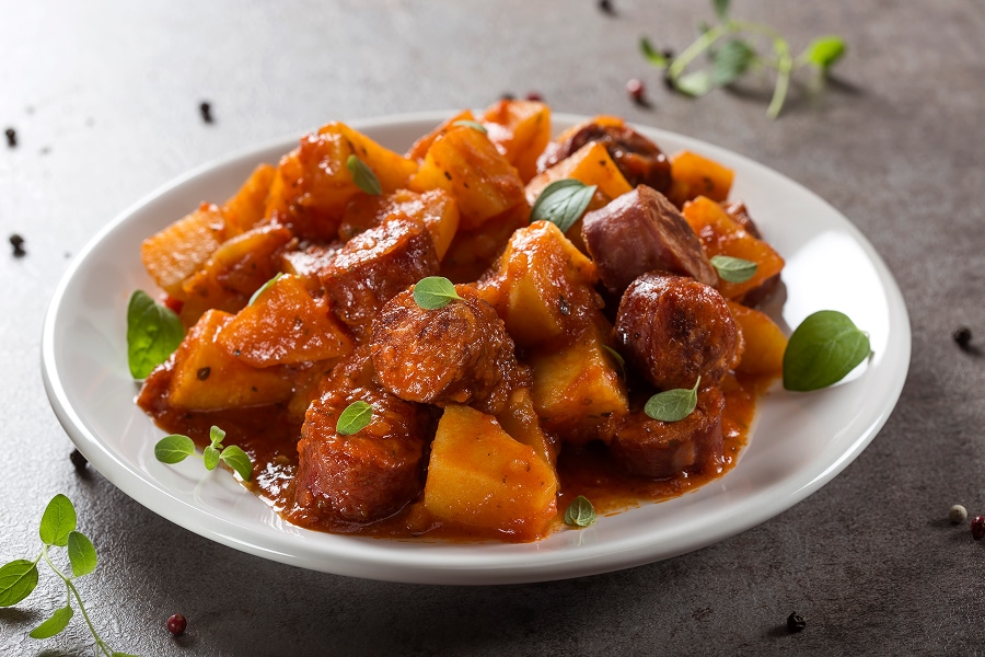 Guisado de papas con chorizo longaniza Kimby